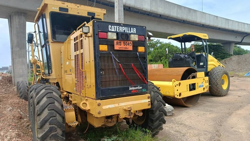 ขายรถเกรดเดอร์cat 120k ใช้งานดี มีทะเบียน ราคา3.5ล.บาท