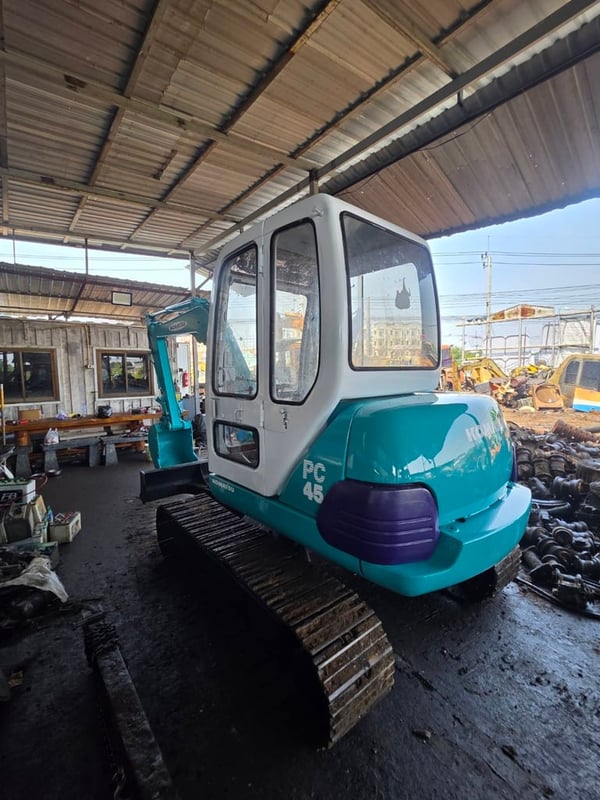 รถแม็คโครkomatsu pc45-7ใช้งานดี ใบซื้อvาย ราคา299,000 รถแม็คโครkomatsu pc45-7ใช้งานดี ใบซื้อvาย ราคา299,000