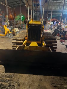 รถแทรกเตอร์komatsu D20p-6 ตีนเป็ด ใบมีดสไล้ ใช้งานดี ราคา2.6แสน