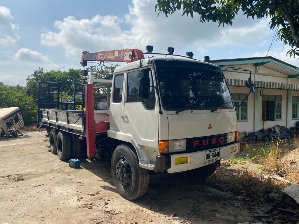 ขายรถ10ล้อติดเครน 3ตันมีทะเบียน mitsubishi fn517 290แรง ราคา5.4แสน ขายรถ10ล้อติดเครน 3ตันมีทะเบียน mitsubishi fn517 290แรง ราคา5.4แสน