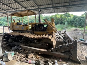 ขายรถแทรกเตอร์cat D4D ตีนเป็ด ใบซื้อขาย ใช้งานดี ราคา2.5แสน