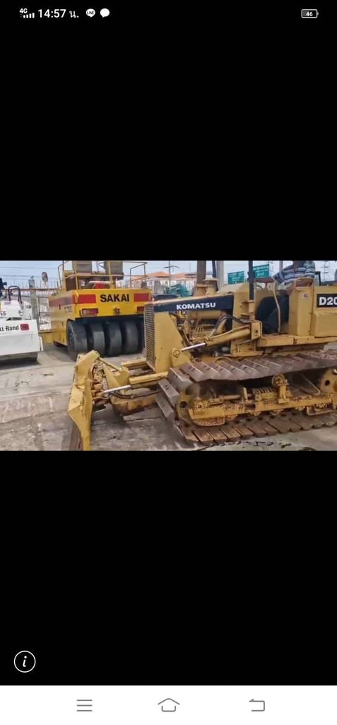 รถแทรกเตอร์komatsu D20p-5ตีนเป็ด ใบมีเสไล้ ใช้งานดี ราคา175,000