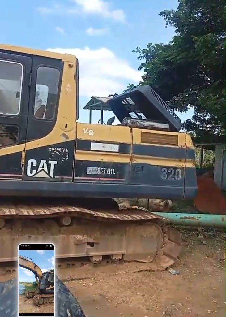 รถแม็คโครCAT 320v2 ใช้งานได้ปกติ ใบซื้อขาย ราคา330,000