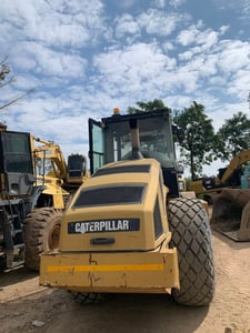 รถบด20ตันcat cs76ใช้งานดี มีทะเบียน ราคา1.4ล.บาท