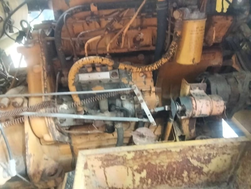  ขายเครื่องปั๊มลม komatsu 35vs-3 ใช้งานได้ ราคา80,000