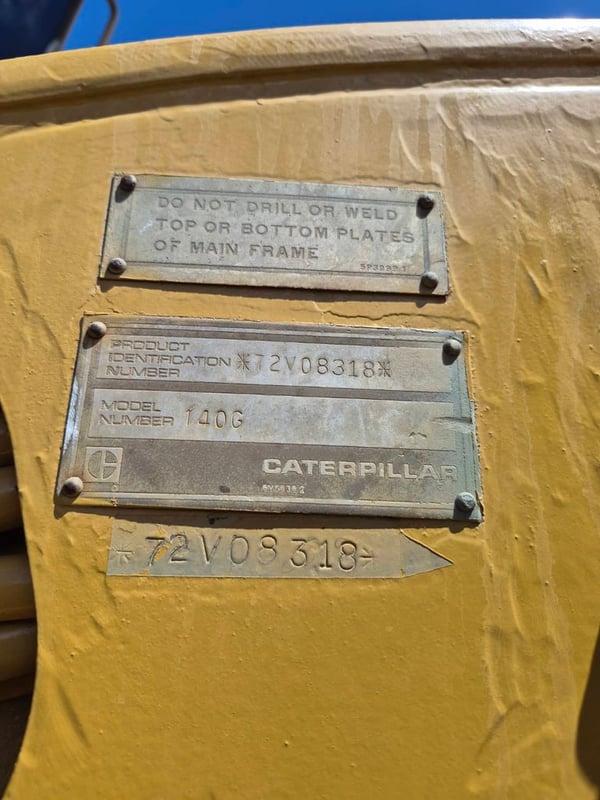 ขายรถเกรดCAT 140G 72v08138 ใช้งานได้ดี  มีทะเบียน  ราคา1,680,000