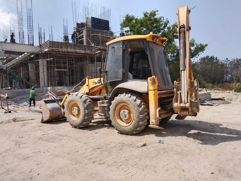 ขายรถหน้าตักหลังขุดjcb 3xcมีทะเบียน ใช้งานดี ราคา4.3แสน ขายรถหน้าตักหลังขุดjcb 3xcมีทะเบียน ใช้งานดี ราคา4.3แสน