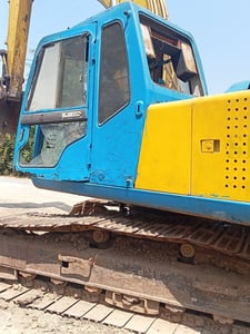 ขายรถแม็คโครkobelco sk200-3 ใช้งานดี ใบซื้อขาย ราคาถูกดีๆ235,000