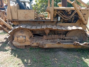 ขายรถแทรกเตอร์CAT D4D ตีนไก่ ใช้งานดี ใบซื้อvายราคา185,000 ขายรถแทรกเตอร์CAT D4D ตีนไก่ ใช้งานดี ใบซื้อvายราคา185,000