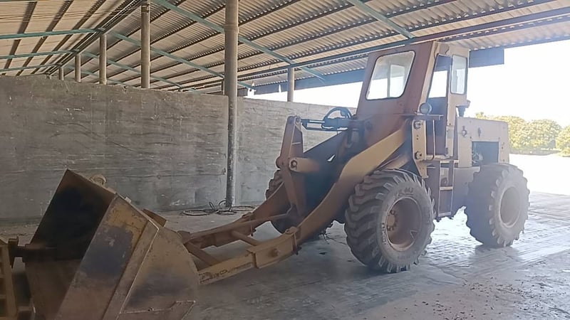 รถตักล้อยาง komatsu wa150-5ใช้งานดี ใบซื้อvาย ราคา3.5แสน รถตักล้อยาง komatsu wa150-5ใช้งานดี ใบซื้อvาย ราคา3.5แสน