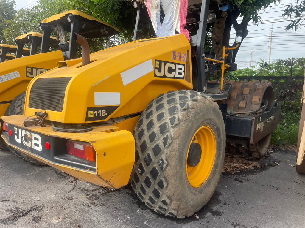 ขายรถบด10ตัน jcb ใช้งานดี มีทะเบียน ราคาถูกดี 9.8แสน ขายรถบด10ตัน jcb ใช้งานดี มีทะเบียน ราคาถูกดี 9.8แสน