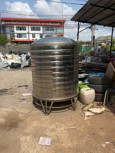 ขายถังน้ำสเตนเลส1,600ล.สภาพดี ราคา8,500.