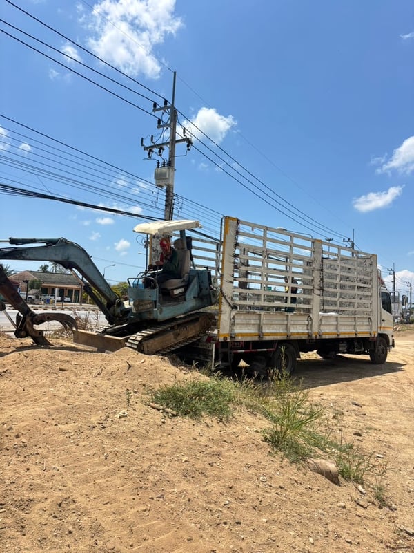 รถแม็คโครkobelco sk028 หัวคีป ใช้งานดี ใบซื้อvาย ราคาถูกดีๆๆ1400,00