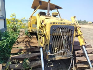 รถแทรกเตอร์ CAT D4E ตีนเป็ด ใช้งานดี ใบซื้อvาย ไม่มีแบต ราคาถูกดี2.5แสน