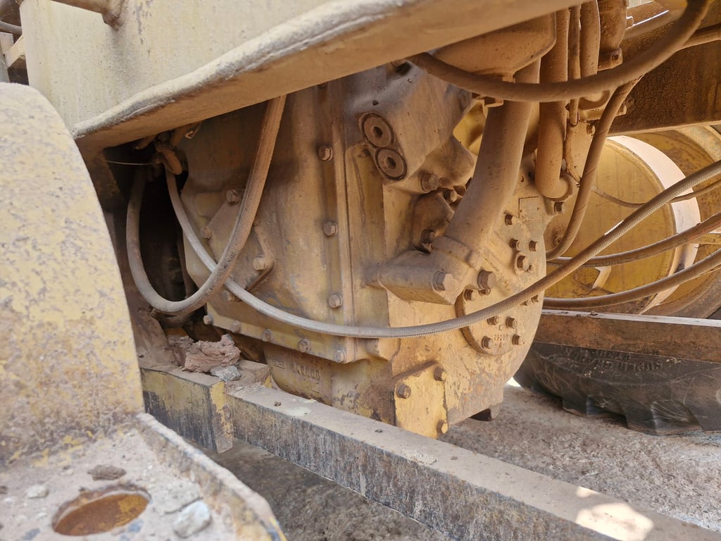 ขายรถเกรดCAT 140G72v12452 มีทะเบียน ใช้งานดี ราคา1,550,000 ขายรถเกรดCAT 140G72v12452 มีทะเบียน ใช้งานดี ราคา1,550,000