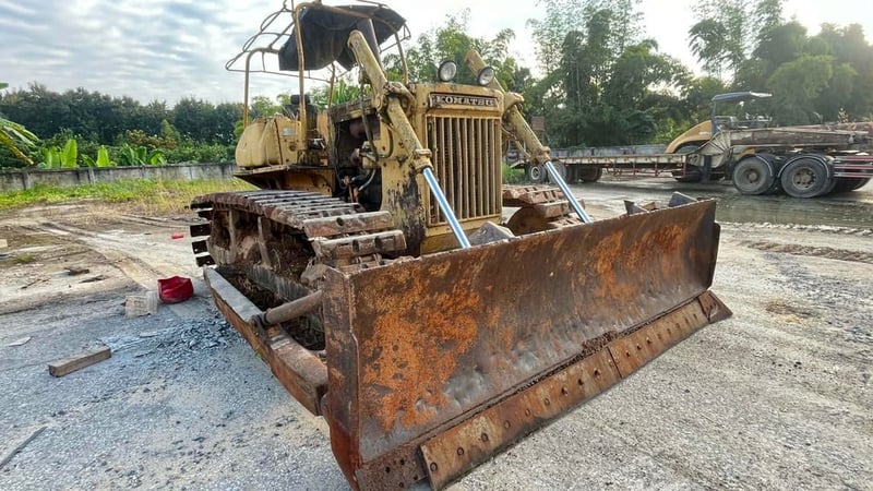ขายรถแทรกเตอร์komatsu D50p-16 ตีนเป็ด ใช้งานดี ราคา2.7แสน