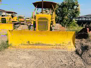 รถแทรกเตอร์cat D4Eตีนเป็ด ใช้งานดี ใบซื้อขาย ราคาถูกดี 385,000