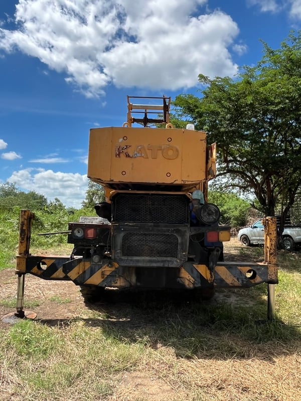 ขายรถเครน 20ตัน kato  kr20-h ใช้งานได้ดีมาก ใบซื้อขาย ราคาถูกดี399,000