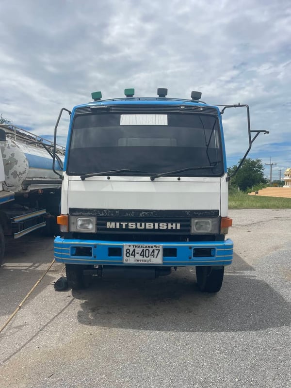 รถ10ล้อน้ำ mitsubishi fn527 มีทะเบียน ใช้งานดี ราคา3.6แสน รถ10ล้อน้ำ mitsubishi fn527 มีทะเบียน ใช้งานดี ราคา3.6แสน