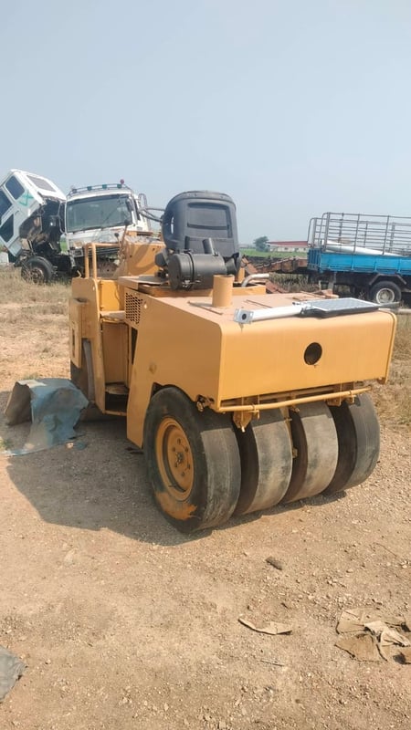 รถบด4ตันสั่นสะเทือน bomag 4ton ใช้งานดี ราคาถูกดีๆ195,000