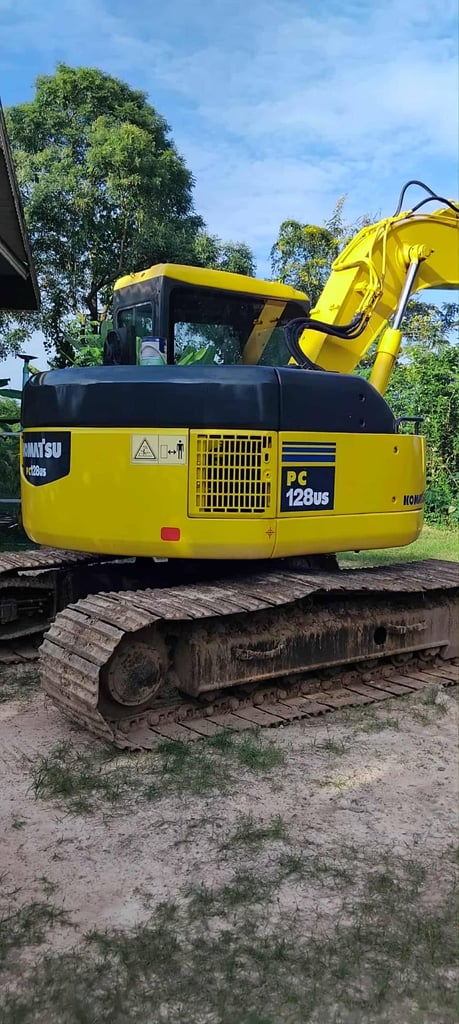 รถแม็คโครkomatsu pc120u มีทะเบียน ใช้งานปกติ ราคา4.3แสน รถแม็คโครkomatsu pc120u มีทะเบียน ใช้งานปกติ ราคา4.3แสน