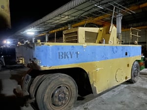 ขายรถบดล้อยาง sakakai ts9 มีทะเบียน ใช้งานดี ราคา3.2แสน