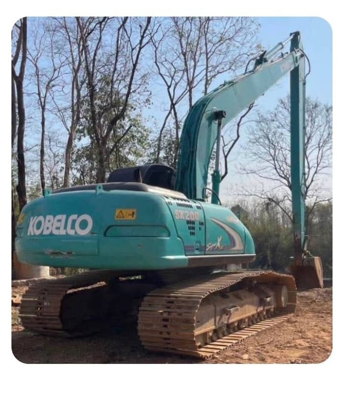 ขายแม็คโครkobelco sk200-5 บูมยาว ใบซื้อvาย ใช้งานดี ขายแม็คโครkobelco sk200-5 บูมยาว ใบซื้อvาย ใช้งานดี