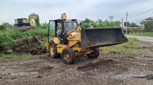 รถหน้าตักหลังขุด komatsu 2เพลา ใช้งานได้ดี มีทะเบียน ราคา399,000 รถหน้าตักหลังขุด komatsu 2เพลา ใช้งานได้ดี มีทะเบียน ราคา399,000