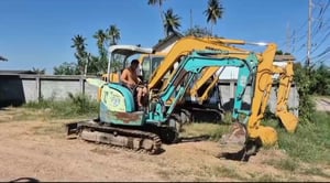 ขายรถแม็ค yanma pc30 เก่านอก ใช้งานดี ใบซื้อขาย ราคา2.2แสน