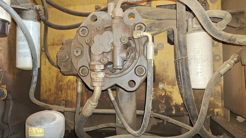 ขายรถแม็คโครvollvo 200 ใช้งานดี มีทะเบียน ราคาถูกกดีๆๆ399,000