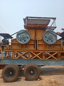 ชุดปากโม่หิน สภาพดี ราคา2,950,000บ.