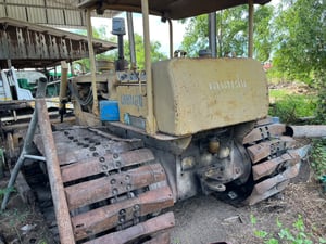 รถแทรดเตอร์ cat D4D ตีนเป็ด ใช้งานดี ใบซื้อvายราคาถูกดีๆๆ 199,000 รถแทรดเตอร์ cat D4D ตีนเป็ด ใช้งานดี ใบซื้อvายราคาถูกดีๆๆ 199,000