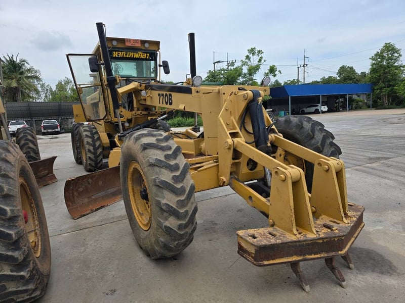 ขายรถเกดรดเดอร์john deere 7708B ใช้งานดีมาก มีทะเยียน ราคาถูกดี6.5แสน