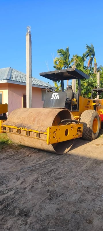 รถบด10ตัน sta  vv900D 2เพลา ใช้งานดี ใบซื้อvาย ราคา3.7แสน