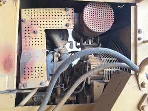 ขายรถแทรกเตอร์ CAT D5H ตีนเป็ด ใช้งานดี ใบอินวอย ราคา6.7แสน ขายรถแทรกเตอร์ CAT D5H ตีนเป็ด ใช้งานดี ใบอินวอย ราคา6.7แสน