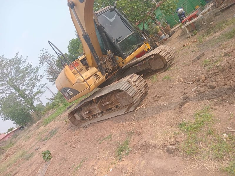 รถแม็คโครCAT312D ใช้งานดี มีทะเบียน ราคาถูกดีๆๆ499,000