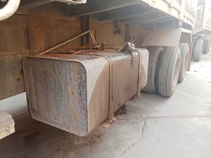 รถ10ล้อดั้ม2เพลา isuzu 360แรง ใช้งานดี มีทะเบียน ราคา1,150,000