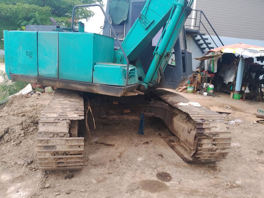 รถแม็คโครkobelco sk04 ใช้งานดี ใบซื้อvาย ราคา2.9แสน รถแม็คโครkobelco sk04 ใช้งานดี ใบซื้อvาย ราคา2.9แสน