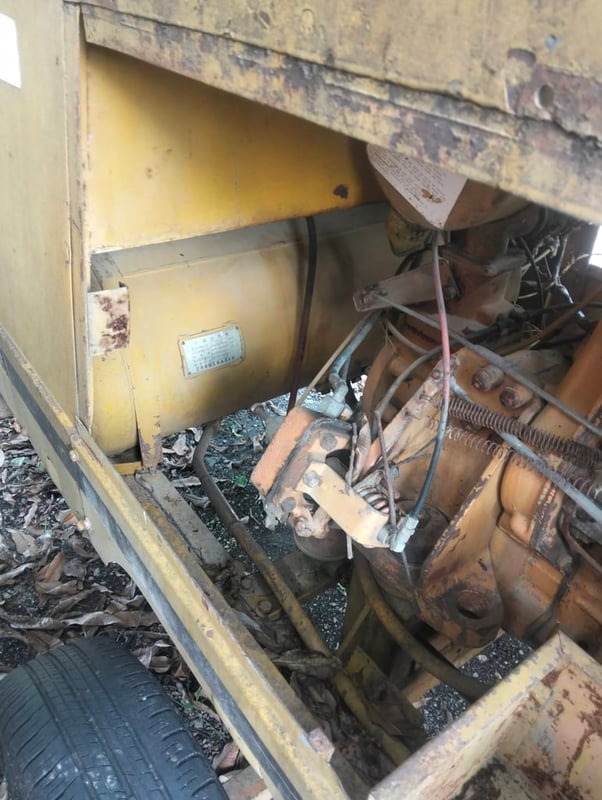  ขายเครื่องปั๊มลม komatsu 35vs-3 ใช้งานได้ ราคา80,000