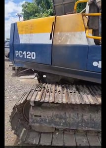 รถแม็คโครkomatsu pc100-5 ใช้งานดี ใบซื้อvาย ราคาถูดดีๆๆ259,000 รถแม็คโครkomatsu pc100-5 ใช้งานดี ใบซื้อvาย ราคาถูดดีๆๆ259,000