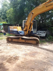 ขายรถเเม็คโครkomatsu pc120-5ใช้งานได้ ใบซื้อขายราคา300,000คา