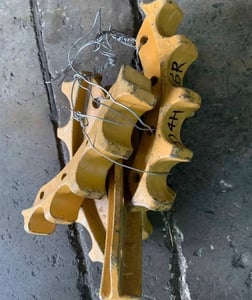 ขายอะไหล่ช่วงล่าง โซ่แทรกเตอร์ D7 D6 D5 D4 D3 D2