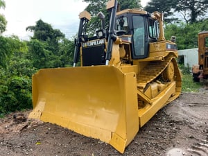 รถแทรกเตอร์CAT D6R. ตีนไก่ ใช้งานดี มีทะบียน ราคา1,550,000