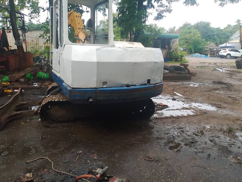 ขายรถแม็คโครkomatsu pc40-2 เก่าjapan ใช้งานได้ดี ราคา165,000 ขายรถแม็คโครkomatsu pc40-2 เก่าjapan ใช้งานได้ดี ราคา165,000