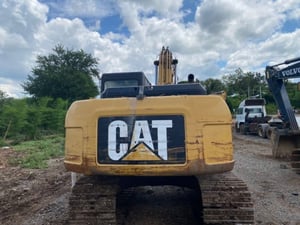 ขายรถแม็คโครcat 315D ใช้งานดี มีทะเบียน ราคา5.5แสน