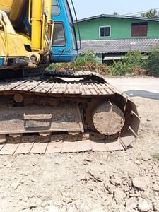 ขายรถแม็คโครkobelco sk200-3 ใช้งานดี ใบซื้อขาย ราคาถูกดีๆ235,000