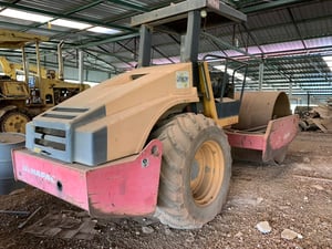 รถบด 20ton Dynapac ใช้งานดี มีทะเบียน ราคา1.2ล.บาท รถบด 20ton Dynapac ใช้งานดี มีทะเบียน ราคา1.2ล.บาท