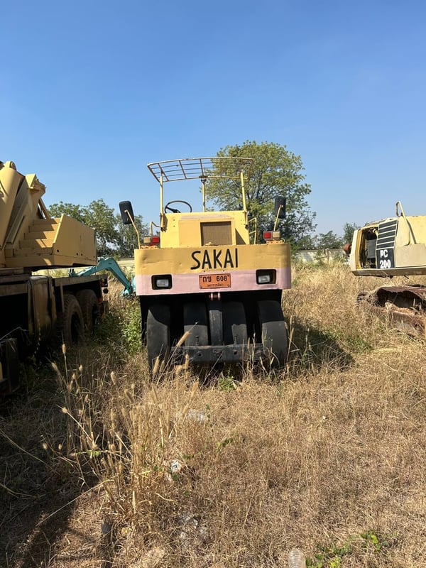 ขายรถบดsakai ts200 ใช้งานดี มี้ล่มทะเบียน ราคา 550,000 ขายรถบดsakai ts200 ใช้งานดี มี้ล่มทะเบียน ราคา 550,000