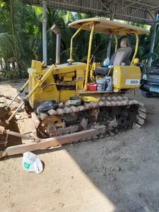 รถแทรกเตอร์mitsubishi bd2f ตีนเป็ด ใช้งานดี ใบซื้อvายทราคา 135,000 รถแทรกเตอร์mitsubishi bd2f ตีนเป็ด ใช้งานดี ใบซื้อvายทราคา 135,000