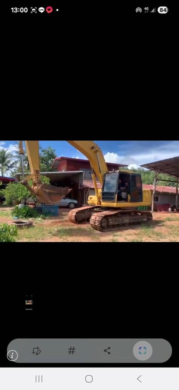 ขายรถแม็คโครkomatsu pc200-7 ใช้งานดี เล่มทะเบียน ราคา6.5แสน ขายรถแม็คโครkomatsu pc200-7 ใช้งานดี เล่มทะเบียน ราคา6.5แสน